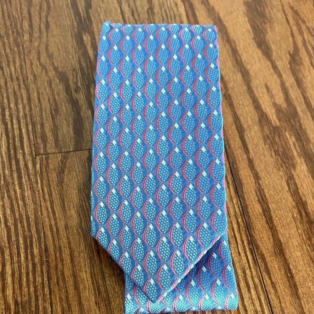 NWT Perry Ellis Blue and Pink Men's neck Tie